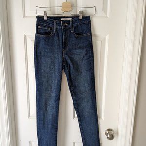 Levi's 721 High Rise Skinny Jeans